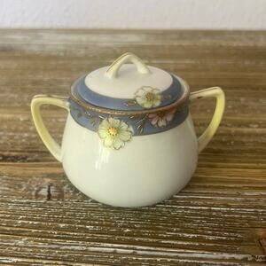 Vintage Nippon Sugar Bowl Cottagecore Grandma Flowers White made in Japan